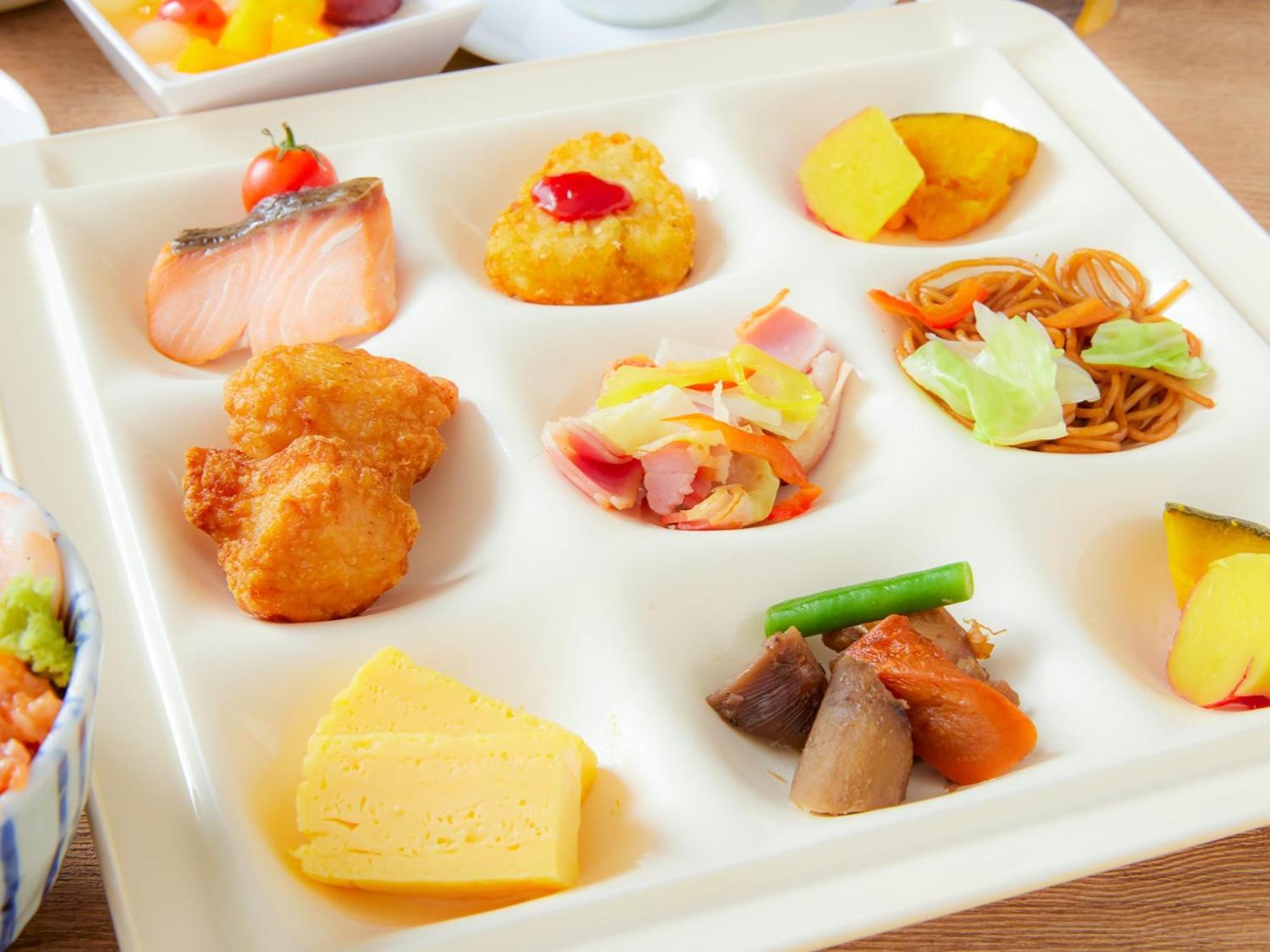 Goi Grand Hotel Ichihara Buitenkant foto